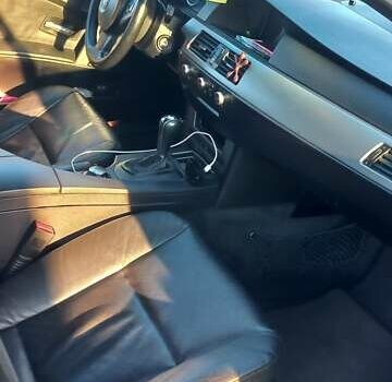 Синий БМВ 5 Серия, объемом двигателя 2.99 л и пробегом 330 тыс. км за 8500 $, фото 4 на Automoto.ua