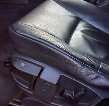 Синий БМВ 5 Серия, объемом двигателя 2.99 л и пробегом 330 тыс. км за 8500 $, фото 8 на Automoto.ua