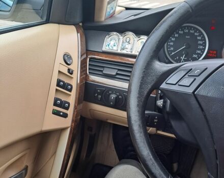 Синій БМВ 5 Серія, об'ємом двигуна 3 л та пробігом 412 тис. км за 10200 $, фото 3 на Automoto.ua