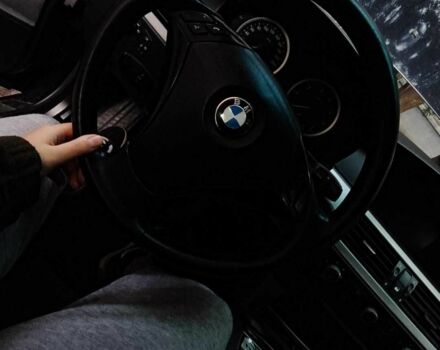 Синий БМВ 5 Серия, объемом двигателя 2.5 л и пробегом 261 тыс. км за 7902 $, фото 3 на Automoto.ua