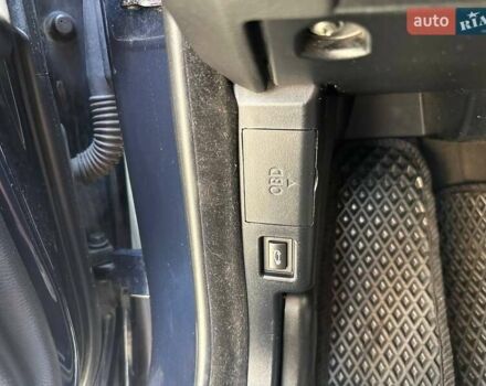 Синій БМВ 5 Серія, об'ємом двигуна 2.5 л та пробігом 265 тис. км за 7650 $, фото 35 на Automoto.ua