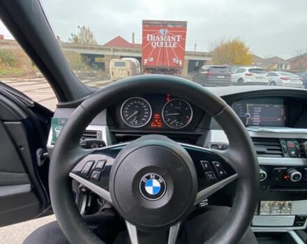 Синий БМВ 5 Серия, объемом двигателя 3 л и пробегом 245 тыс. км за 10000 $, фото 3 на Automoto.ua