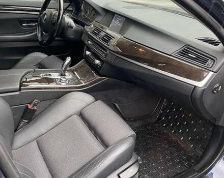 Синій БМВ 5 Серія, об'ємом двигуна 2 л та пробігом 262 тис. км за 11600 $, фото 23 на Automoto.ua