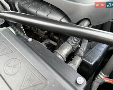 Синій БМВ 5 Серія, об'ємом двигуна 2 л та пробігом 331 тис. км за 14000 $, фото 23 на Automoto.ua