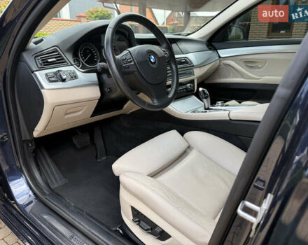 Синій БМВ 5 Серія, об'ємом двигуна 2 л та пробігом 331 тис. км за 14000 $, фото 26 на Automoto.ua
