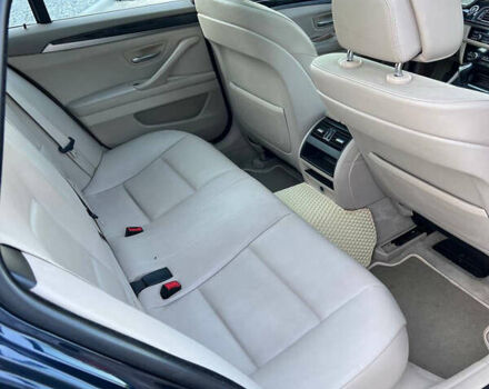 Синій БМВ 5 Серія, об'ємом двигуна 2 л та пробігом 300 тис. км за 12900 $, фото 7 на Automoto.ua