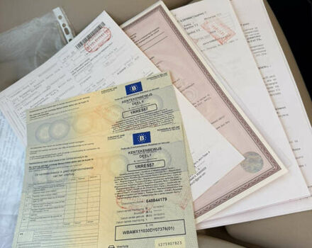 Синій БМВ 5 Серія, об'ємом двигуна 2 л та пробігом 331 тис. км за 14000 $, фото 52 на Automoto.ua