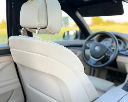 Синій БМВ 5 Серія, об'ємом двигуна 2 л та пробігом 300 тис. км за 12900 $, фото 15 на Automoto.ua