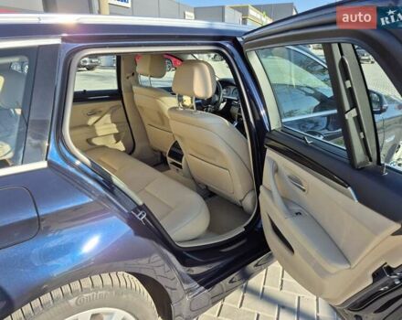 Синій БМВ 5 Серія, об'ємом двигуна 2 л та пробігом 230 тис. км за 17500 $, фото 4 на Automoto.ua