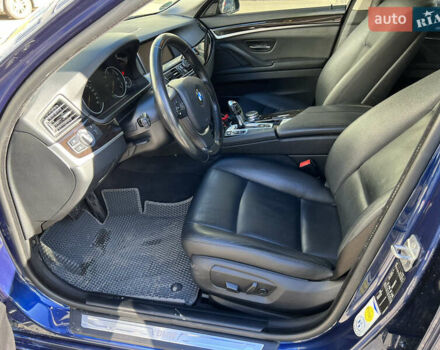Синий БМВ 5 Серия, объемом двигателя 3 л и пробегом 227 тыс. км за 22500 $, фото 5 на Automoto.ua