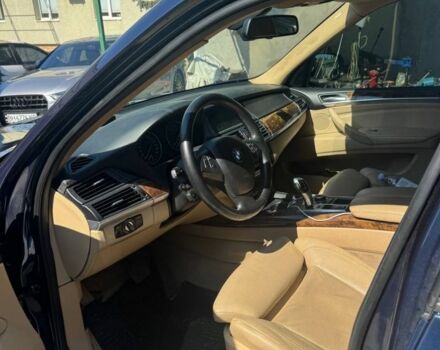 Синий БМВ 5 Серия, объемом двигателя 3 л и пробегом 220 тыс. км за 16000 $, фото 5 на Automoto.ua