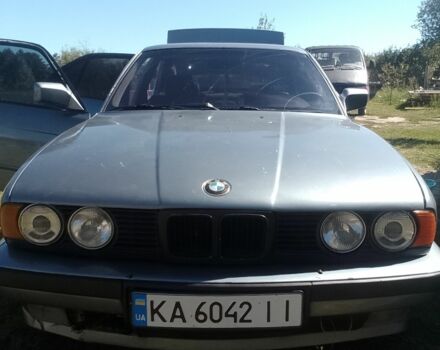 Синий БМВ 5 Серия, объемом двигателя 2.5 л и пробегом 1 тыс. км за 2000 $, фото 1 на Automoto.ua