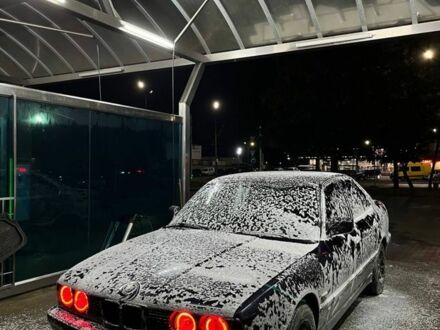 Синий БМВ 5 Серия, объемом двигателя 2 л и пробегом 250 тыс. км за 1800 $, фото 1 на Automoto.ua