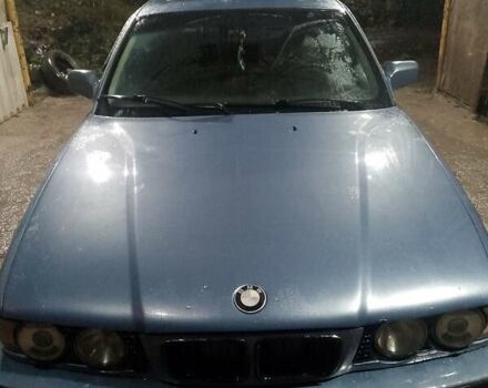 Синий БМВ 5 Серия, объемом двигателя 2.5 л и пробегом 350 тыс. км за 1850 $, фото 1 на Automoto.ua