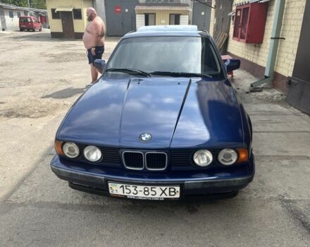 Синий БМВ 5 Серия, объемом двигателя 2 л и пробегом 250 тыс. км за 2250 $, фото 1 на Automoto.ua