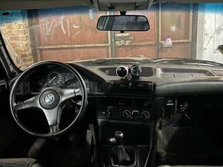 БМВ 5 Серія 1990 у Полтаві на Automoto.ua Синій БМВ 5 Серія, об'ємом двигуна 1.99 л та пробігом 100 тис. км за 3000 $, фото 1 на Automoto.ua
