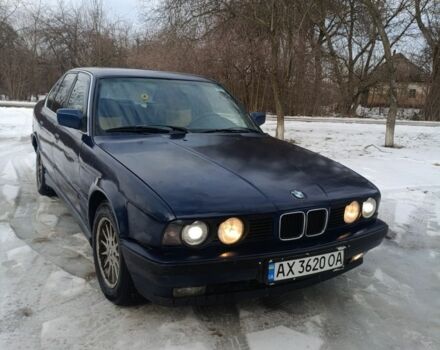 Синий БМВ 5 Серия, объемом двигателя 2 л и пробегом 30 тыс. км за 3000 $, фото 1 на Automoto.ua