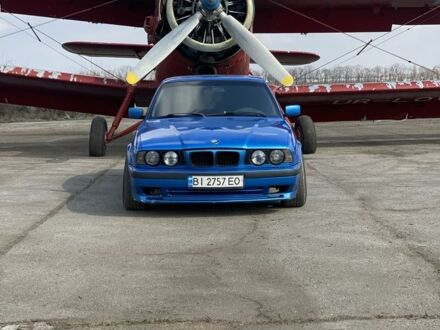 Синий БМВ 5 Серия, объемом двигателя 3 л и пробегом 565 тыс. км за 5000 $, фото 1 на Automoto.ua