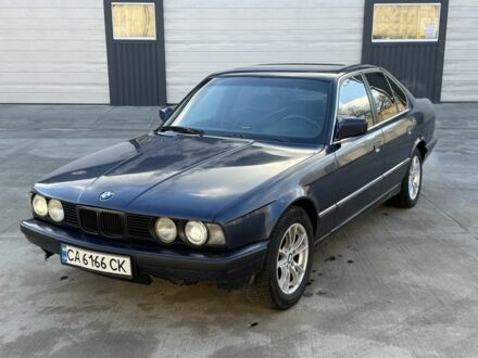 Синий БМВ 5 Серия, объемом двигателя 2 л и пробегом 300 тыс. км за 1950 $, фото 1 на Automoto.ua