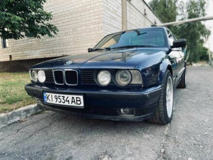 БМВ 5 Серия 1991 в Борисполе на Automoto.ua Синий БМВ 5 Серия, объемом двигателя 2 л и пробегом 500 тыс. км за 2800 $, фото 1 на Automoto.ua