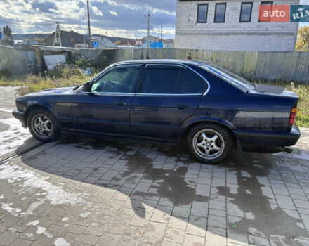 Синий БМВ 5 Серия, объемом двигателя 2 л и пробегом 481 тыс. км за 4000 $, фото 1 на Automoto.ua