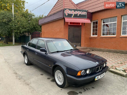 Синій БМВ 5 Серія, об'ємом двигуна 1.99 л та пробігом 400 тис. км за 2500 $, фото 1 на Automoto.ua