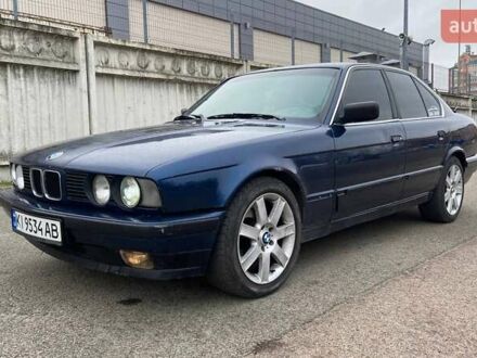 Синий БМВ 5 Серия, объемом двигателя 2 л и пробегом 500 тыс. км за 2700 $, фото 1 на Automoto.ua