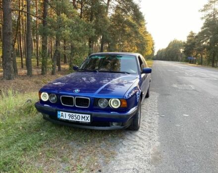 Синій БМВ 5 Серія, об'ємом двигуна 2.5 л та пробігом 3 тис. км за 4000 $, фото 1 на Automoto.ua