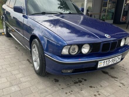 БМВ 5 Серія 1991 у Мостисках на Automoto.ua Синій БМВ 5 Серія, об'ємом двигуна 2 л та пробігом 300 тис. км за 2600 $, фото 1 на Automoto.ua