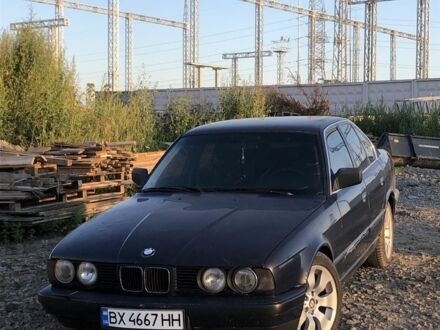 Синій БМВ 5 Серія, об'ємом двигуна 2 л та пробігом 350 тис. км за 1900 $, фото 1 на Automoto.ua
