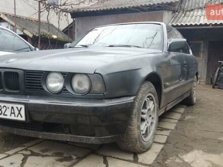 БМВ 5 Серія 1992 у Ужгороді на Automoto.ua Синій БМВ 5 Серія, об'ємом двигуна 2.4 л та пробігом 340 тис. км за 1350 $, фото 1 на Automoto.ua