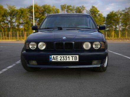 БМВ 5 Серия 1993 в Днепре (Днепропетровске) на Automoto.ua Синий БМВ 5 Серия, объемом двигателя 2.5 л и пробегом 350 тыс. км за 4000 $, фото 1 на Automoto.ua