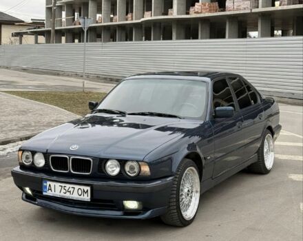 Синій БМВ 5 Серія, об'ємом двигуна 2.5 л та пробігом 300 тис. км за 2500 $, фото 1 на Automoto.ua
