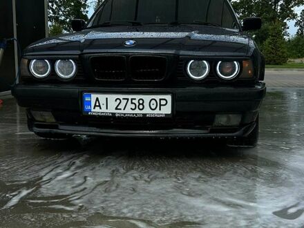 БМВ 5 Серія 1994 у Кагарлыке на Automoto.ua Синій БМВ 5 Серія, об'ємом двигуна 2.5 л та пробігом 320 тис. км за 2800 $, фото 1 на Automoto.ua