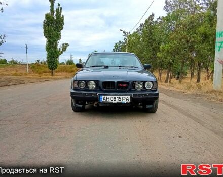 Синий БМВ 5 Серия, объемом двигателя 2.5 л и пробегом 0 тыс. км за 2200 $, фото 1 на Automoto.ua