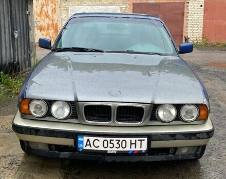 Синий БМВ 5 Серия, объемом двигателя 3 л и пробегом 280 тыс. км за 4600 $, фото 1 на Automoto.ua