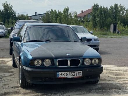 БМВ 5 Серия 1994 в Ровно на Automoto.ua Синий БМВ 5 Серия, объемом двигателя 2.5 л и пробегом 300 тыс. км за 1200 $, фото 1 на Automoto.ua