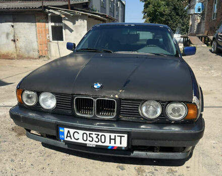 Синий БМВ 5 Серия, объемом двигателя 3 л и пробегом 300 тыс. км за 2200 $, фото 1 на Automoto.ua
