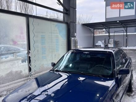 Синій БМВ 5 Серія, об'ємом двигуна 2.5 л та пробігом 350 тис. км за 2000 $, фото 1 на Automoto.ua