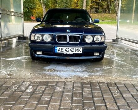 Синий БМВ 5 Серия, объемом двигателя 1.8 л и пробегом 480 тыс. км за 2250 $, фото 1 на Automoto.ua