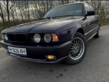 Синій БМВ 5 Серія, об'ємом двигуна 2.5 л та пробігом 111 тис. км за 3200 $, фото 1 на Automoto.ua