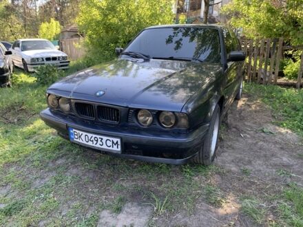 БМВ 5 Серія 1995 у Києві на Automoto.ua Синій БМВ 5 Серія, об'ємом двигуна 2.5 л та пробігом 350 тис. км за 2450 $, фото 1 на Automoto.ua