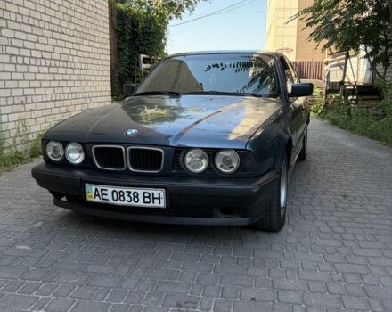 Синий БМВ 5 Серия, объемом двигателя 2 л и пробегом 530 тыс. км за 1899 $, фото 1 на Automoto.ua