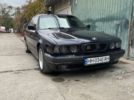 Синий БМВ 5 Серия, объемом двигателя 2 л и пробегом 260 тыс. км за 3300 $, фото 1 на Automoto.ua