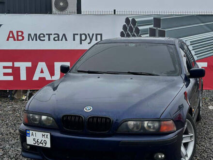 Синий БМВ 5 Серия, объемом двигателя 2 л и пробегом 650 тыс. км за 3999 $, фото 1 на Automoto.ua