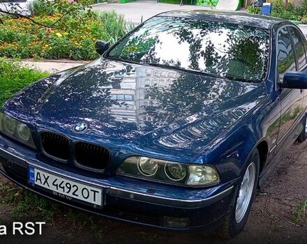 Синий БМВ 5 Серия, объемом двигателя 2.5 л и пробегом 0 тыс. км за 4000 $, фото 1 на Automoto.ua