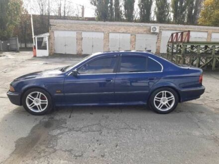 Синий БМВ 5 Серия, объемом двигателя 2.5 л и пробегом 441 тыс. км за 3800 $, фото 1 на Automoto.ua