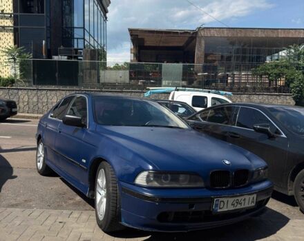 Синий БМВ 5 Серия, объемом двигателя 2 л и пробегом 317 тыс. км за 3104 $, фото 1 на Automoto.ua