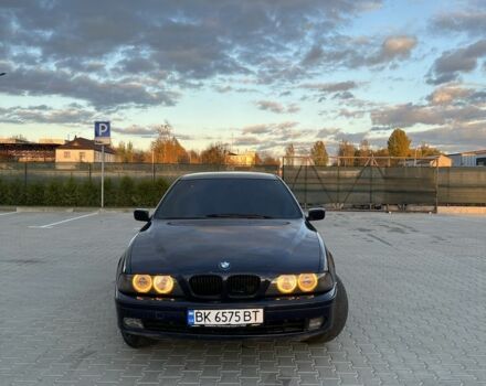 Синій БМВ 5 Серія, об'ємом двигуна 2.5 л та пробігом 350 тис. км за 3399 $, фото 1 на Automoto.ua