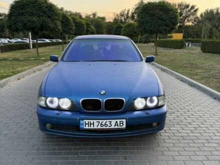 Синій БМВ 5 Серія, об'ємом двигуна 2.5 л та пробігом 350 тис. км за 3500 $, фото 1 на Automoto.ua